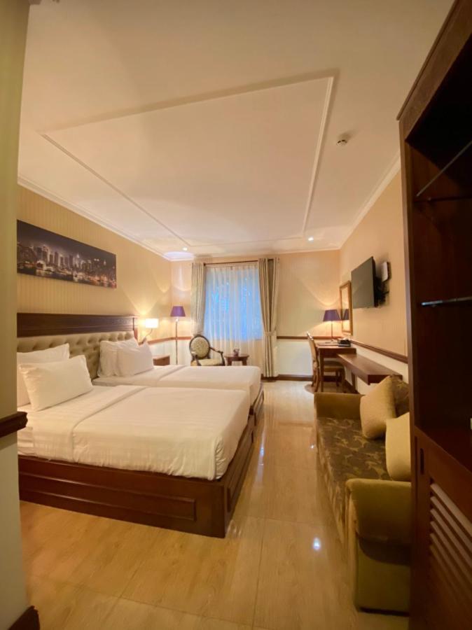 Central Hotel & Residences Swimming Pool Ho Chi Minh City Bagian luar foto