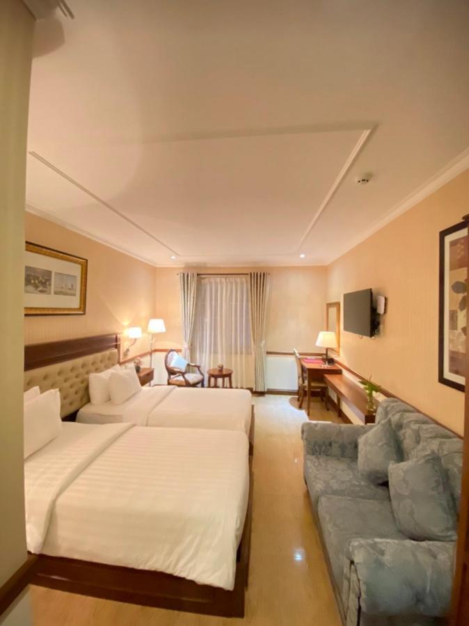 Central Hotel & Residences Swimming Pool Ho Chi Minh City Bagian luar foto